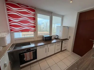 Küche/Küchenzeile in der Unterkunft 3-Zimmer Wohnung mit Balkon am Betze