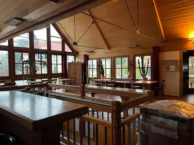 Ein Restaurant oder anderes Speiselokal in der Unterkunft Landhotel Dohlmühle