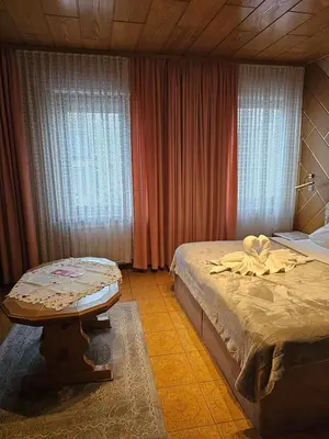 Ein Bett oder Betten in einem Zimmer der Unterkunft Hotel Tenne
