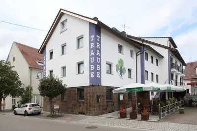 Das Gebäude in dem sich das Hotel befindet