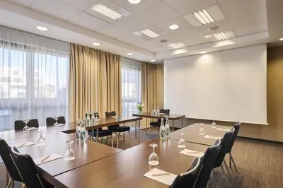 Der Geschäftsbereich oder Konferenzraum in der Unterkunft NH Ludwigsburg