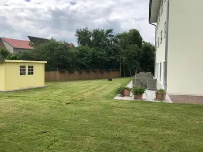 Ein Garten an der Unterkunft Kraichgauhotel
