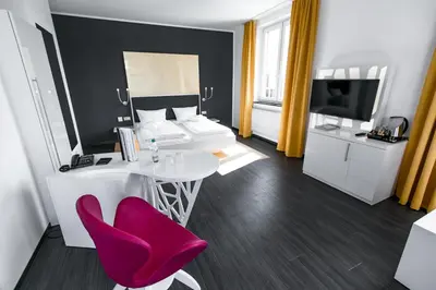 Küche/Küchenzeile in der Unterkunft Hotel Sinsheim
