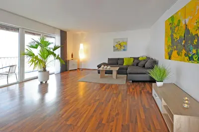 Ein Sitzbereich in der Unterkunft Speyer auf Zeit - FeWo & Boardinghouse