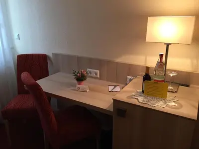 Grundriss der Unterkunft Hotel Rose Heidelberg inklusive Frühstück, Saunanutzung und Parkplätze nach Verfügbarkeit