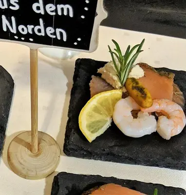 Essen im Hotel oder in der Nähe