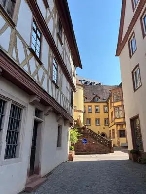 Das Gebäude in dem sich das Bed & Breakfast befindet