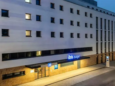 Das Gebäude in dem sich das Hotel befindet
