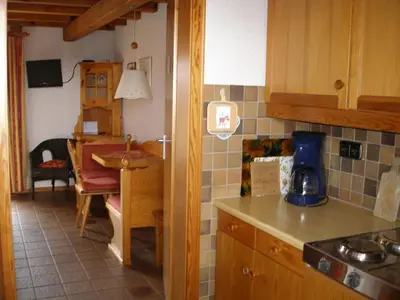 Küche/Küchenzeile in der Unterkunft Gästehaus im Malerwinkel-Rhodt