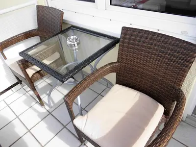 Ein Sitzbereich in der Unterkunft Ferienwohnung Schwalbennest