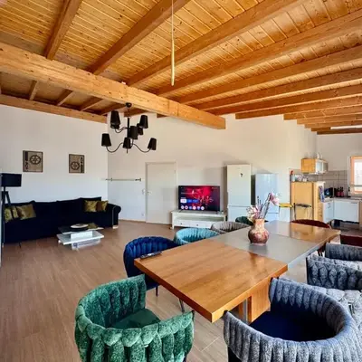 Ferienhaus Event Haus EMG Hockenheim für Familien und Gruppen bis 22 Personen mit Partyraum