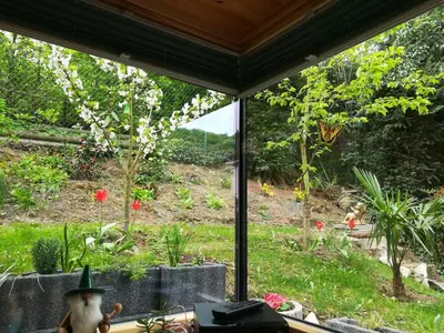 Ein Garten an der Unterkunft Nichtraucherferienwohnung-Neckarblick ZE-2022-74-WZ-118A