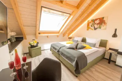 Ein Bett oder Betten in einem Zimmer der Unterkunft Design-Apartments by Ulrike Horster