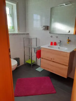 Ein Badezimmer in der Unterkunft Gästehaus Moni Jäger