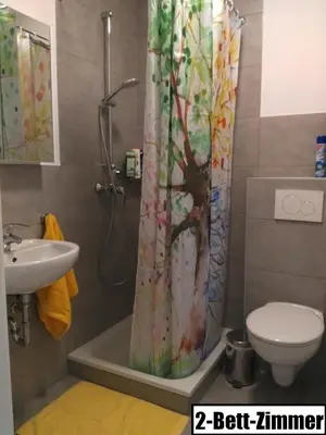 Ein Badezimmer in der Unterkunft Gästehaus Schumann