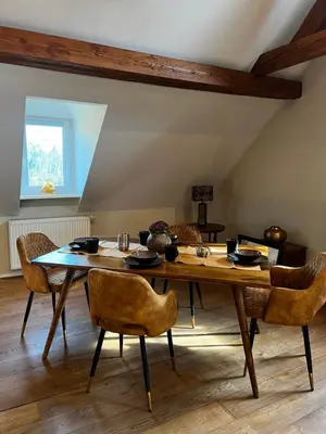 Ein Sitzbereich in der Unterkunft Hofgut Holzmuhle