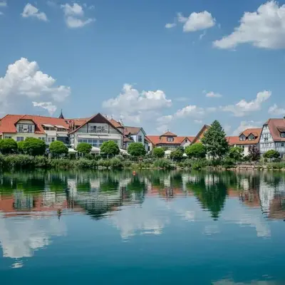 Seehotel Niedernberg - Das Dorf am See