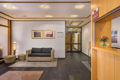 Ein Sitzbereich in der Unterkunft Hotel Strohgäu