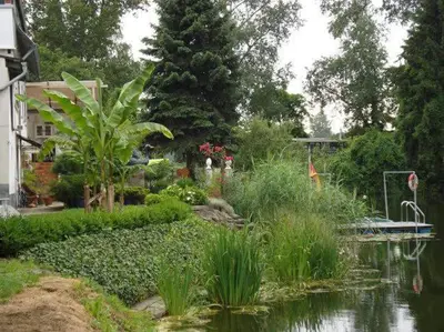 Ein Garten an der Unterkunft Ferienwohnung Karlsruhe