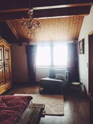 Ein Sitzbereich in der Unterkunft Biohof Zahn