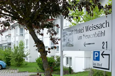 Das Gebäude in dem sich das Hotel befindet