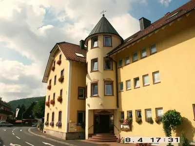 Das Gebäude in dem sich das Hotel befindet