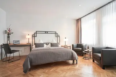 Ein Bett oder Betten in einem Zimmer der Unterkunft Hotel Goldener Engel