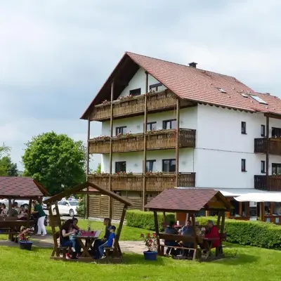Grüner Baum