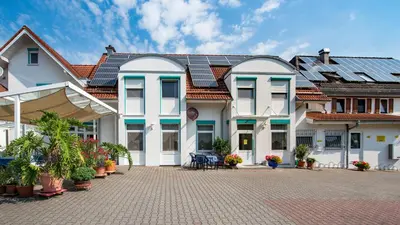 Das Gebäude in dem sich das Hotel befindet