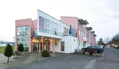 Das Gebäude in dem sich das Hotel befindet