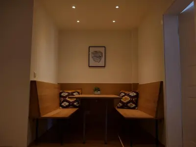 Ein Sitzbereich in der Unterkunft Wohnen unter dem Schloss