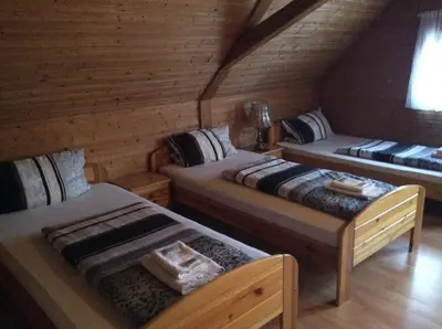 Ein Bett oder Betten in einem Zimmer der Unterkunft Hotel Drei Könige
