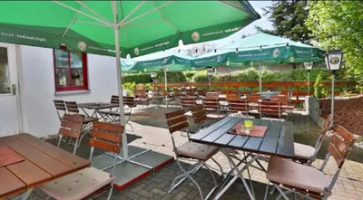 Ein Restaurant oder anderes Speiselokal in der Unterkunft Vico's Hotel & Restaurant Asperg