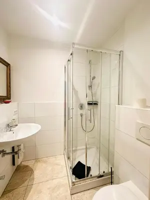 Ein Badezimmer in der Unterkunft Looks Inn