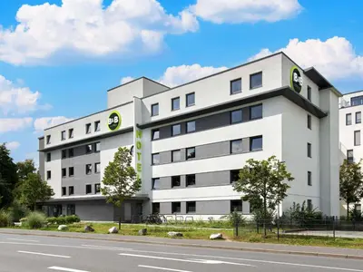 Das Gebäude in dem sich das Hotel befindet