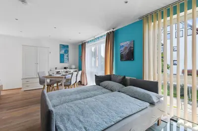 Ein Sitzbereich in der Unterkunft Belisima Apartments I Ferienwohnungen Deidesheim I Deutsche Weinstraße I Individuell mit Charm I Ruhig am Kurpark I Nähe Supermarkt - Bäcker - Bahnhof