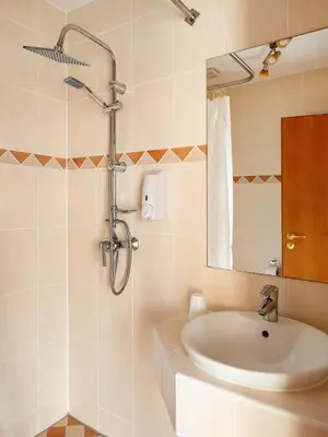 Ein Badezimmer in der Unterkunft Hotel Häfner