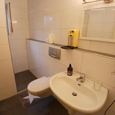Ein Badezimmer in der Unterkunft Apartment Gerda