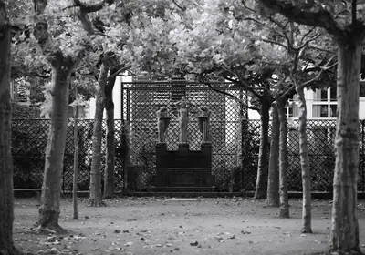 Ein Garten an der Unterkunft Darmstadt Loft
