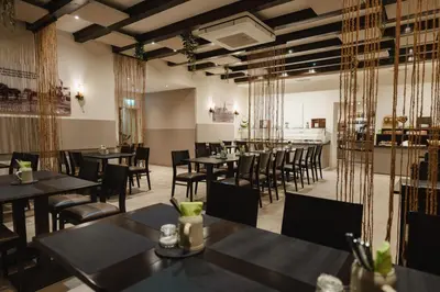 Ein Restaurant oder anderes Speiselokal in der Unterkunft Kaiserhof