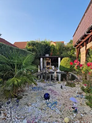 Ein Garten an der Unterkunft Haus Melzer