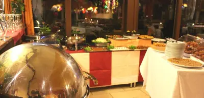Essen im Hotel oder in der Nähe