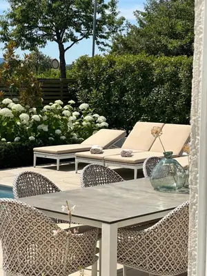 Ein Garten an der Unterkunft Komfort Apartment D&D Spessart perfekt für Arbeit & Erholung