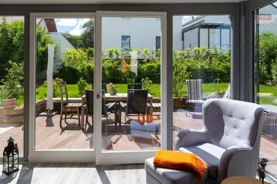 Ein Sitzbereich in der Unterkunft Ferienwohnung im Paradiesgarten