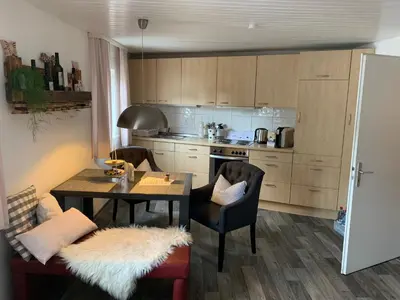 Küche/Küchenzeile in der Unterkunft Ferienwohnung Sambachhaus