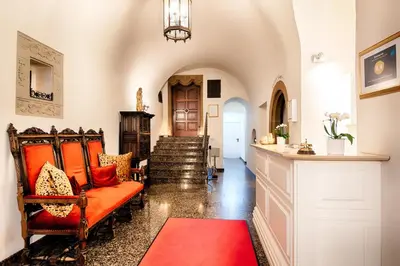 Ein Sitzbereich in der Unterkunft Hotel Schloss Lehen