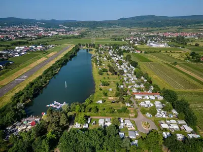 Naturlandschaft in der Nähe des Ferienparks