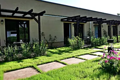 Ein Garten an der Unterkunft Gästehaus Annel