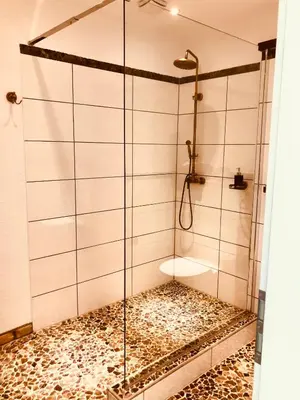 Ein Badezimmer in der Unterkunft Gästehaus Annel