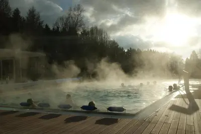 Der Swimmingpool an oder in der Nähe von Hotel Landgasthaus Sockenbacher Hof